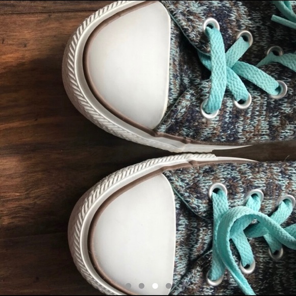 Unisex Knit Hi-Tops - Picture 3 of 4